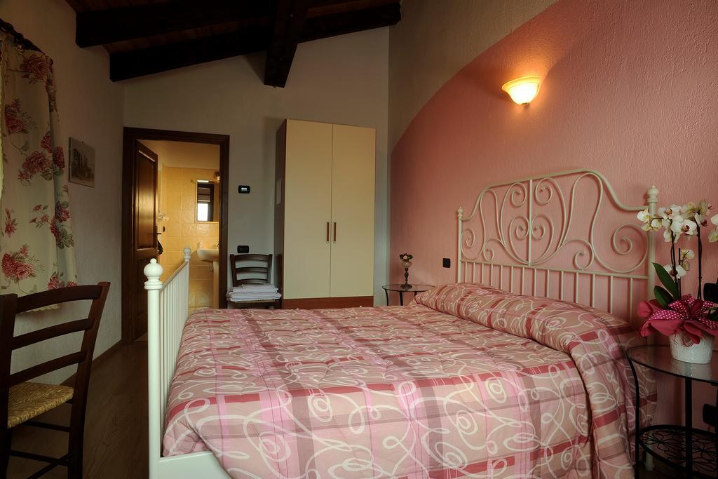 Hotel Maison Lombard Verrayes Zimmer foto